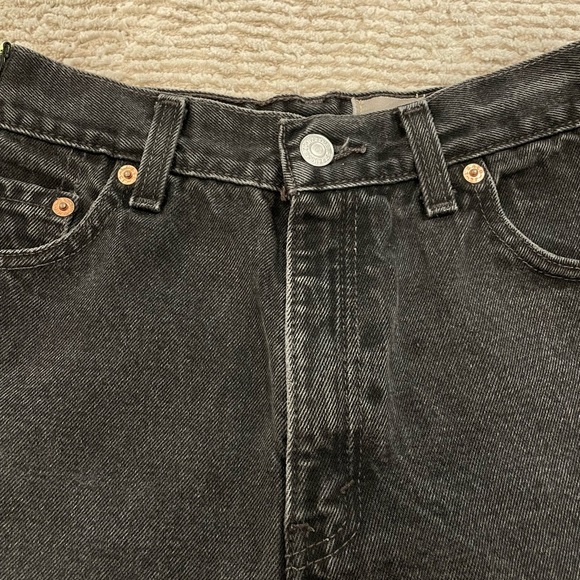 Levi’s 501 High-Rise Denim Shorts - Picture 3 of 11